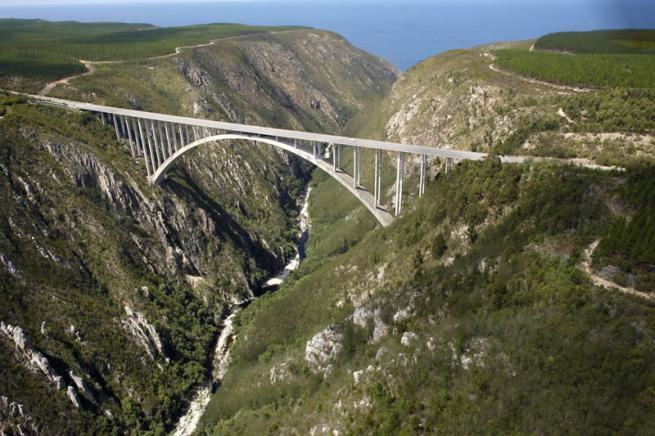 Bloukrans Bridge Bungy Bloukrans Bridge Bungy 216 meters Western Cape South Africa