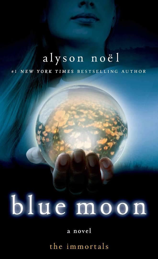 Blue Moon (Noël novel) t0gstaticcomimagesqtbnANd9GcTaBgaop10C1POn5z