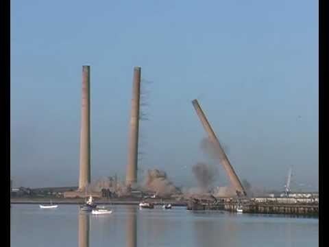 Blyth Power Station The fall of the 4 GIANT Blyth power station chimneys updated YouTube