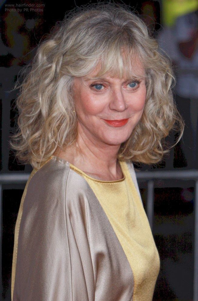 Blythe Danner Blythe Danner and her style that helps a mature woman to