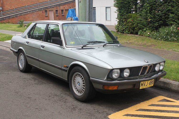 BMW 5 Series (E28)
