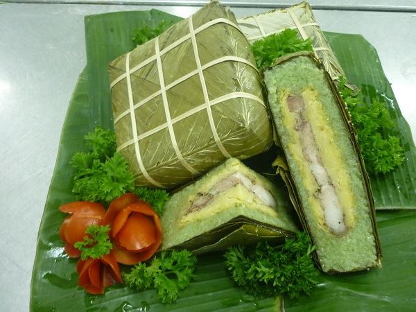 Bánh chưng Vietnam Food Trips Bnh chng or Square sticky rice cake