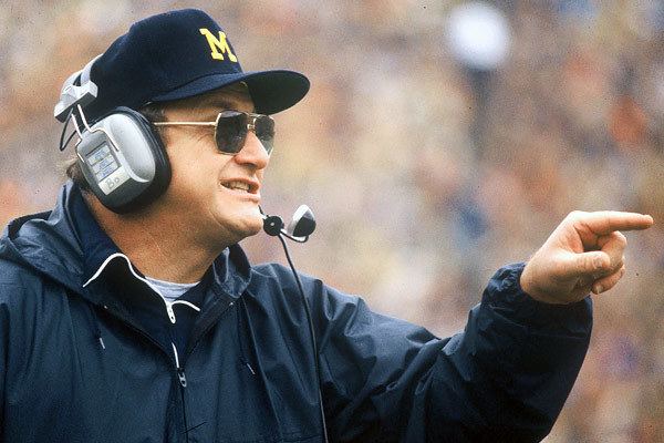 Bo Schembechler Bo statue to stand in new Schembechler Hall entrance mgoblog