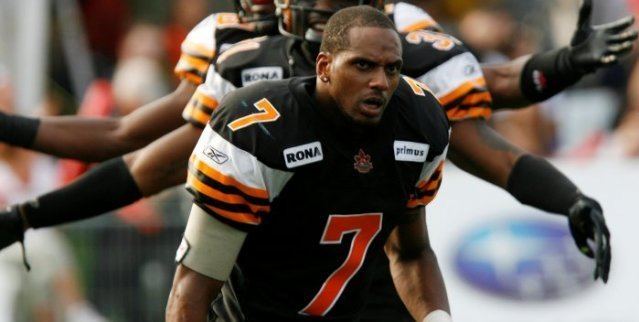 Bo Smith Bo Smith returns to the TigerCats CFLca