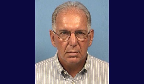 Bob Avellini Former Bears quarterback Bob Avellini faces DUI charges