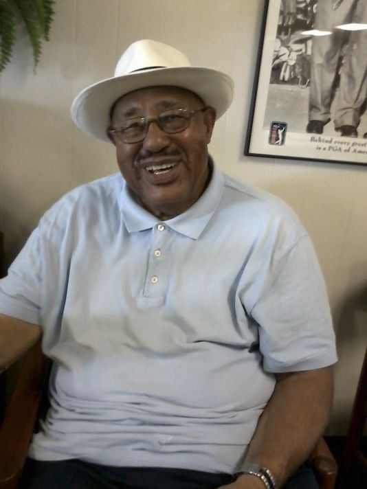 Bob Hill (American football) Former Jackson State football coach Bob Hill dies