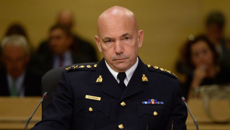 Bob Paulson RCMP chief says he was told Mountie suing force was