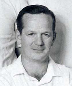 Bob Vance (cricketer)