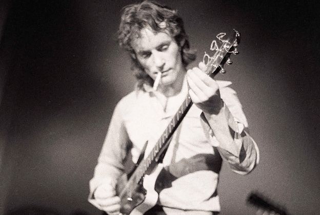 Bob Weston (guitarist) ExFleetwood Mac Guitarist Bob Weston Dead at 64 Rolling