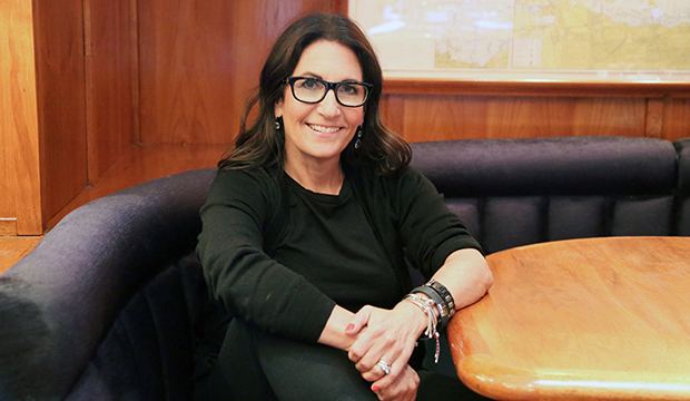 Bobbi Brown Bobbi Brown Says Be Authentic Hates Countouring And Would Tell Her