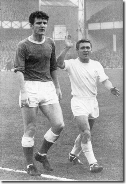 Bobby Collins (footballer) The Definitive History of Leeds United Players Bobby