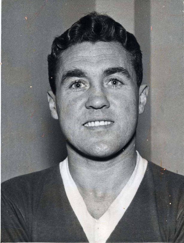 Bobby Collins (footballer) Everton FC Royal blue Bobby Collins was an inspirational