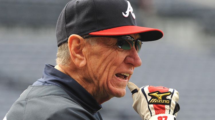 Bobby Dews Braves coach Bobby Dews dies MLBcom