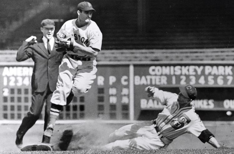 Bobby Doerr Bobby Doerr Becomes Oldest Hall of Famer Baseball Hall