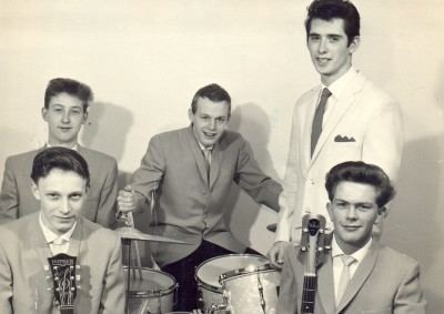 Bobby Elliott Former Burnley FC footballer and musician dies Hollies