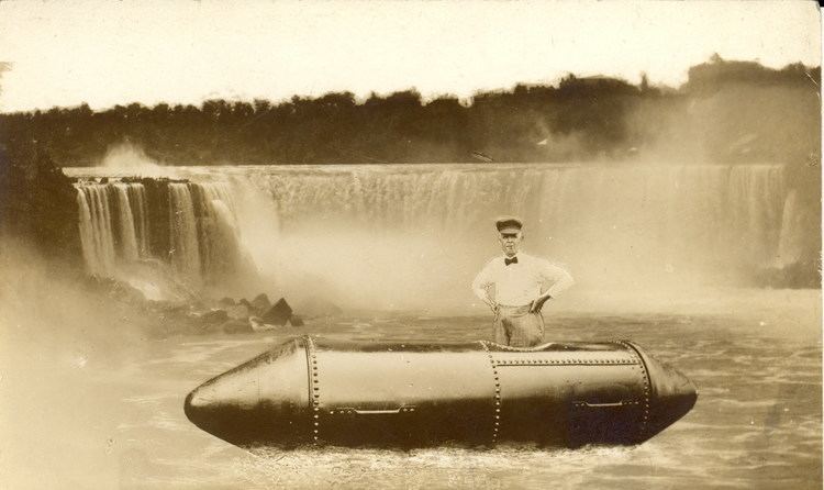 Bobby Leach niagara falls canada Lancastrianet