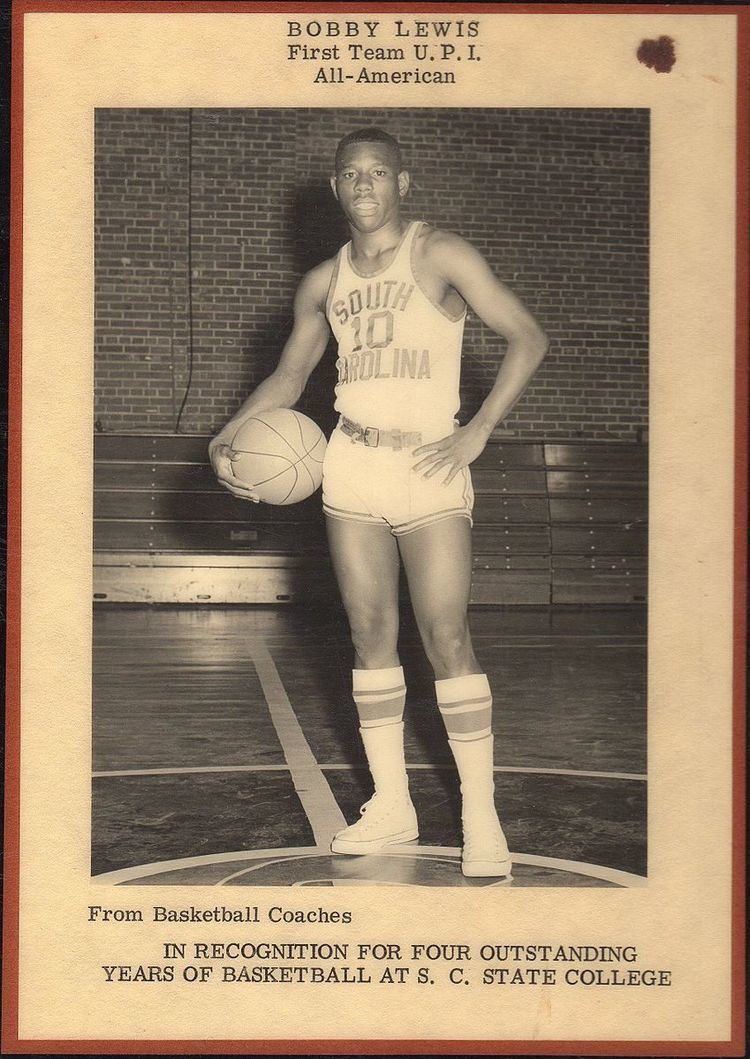 Bobby Lewis (basketball, born 1946)