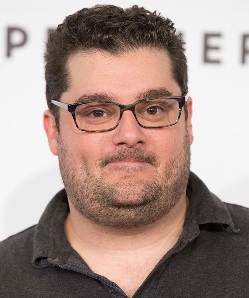 Bobby Moynihan Bobby Moynihan Hairstyles Celebrity Hairstyles by