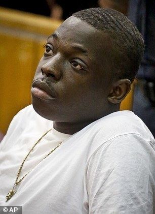 Bobby Shmurda Bobby Shmurda is sentenced to seven years in prison Daily Mail Online