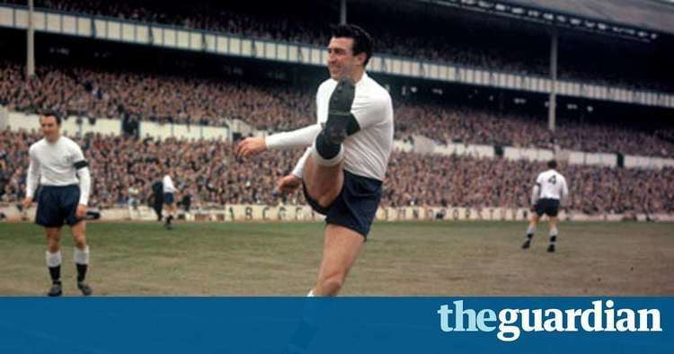 Bobby Smith (footballer, born 1933) Bobby Smith obituary Football The Guardian