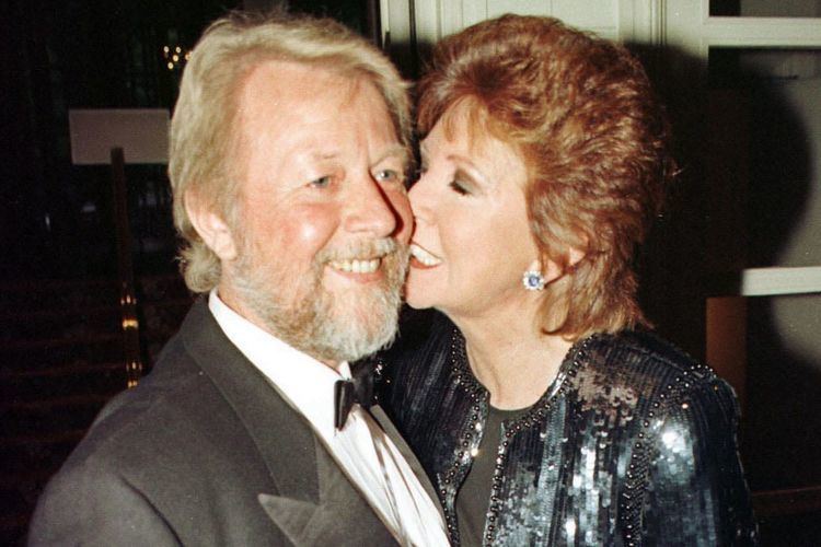 Bobby Willis Cilla Black carried on working for years 39despite battling