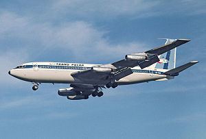 Boeing 720 httpsuploadwikimediaorgwikipediacommonsthu
