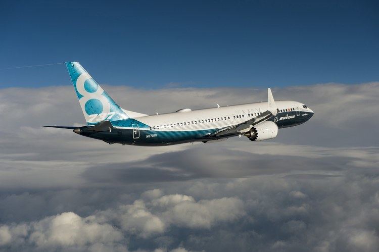 Boeing 737 MAX Boeing completes first flight of the 737 MAX YouTube