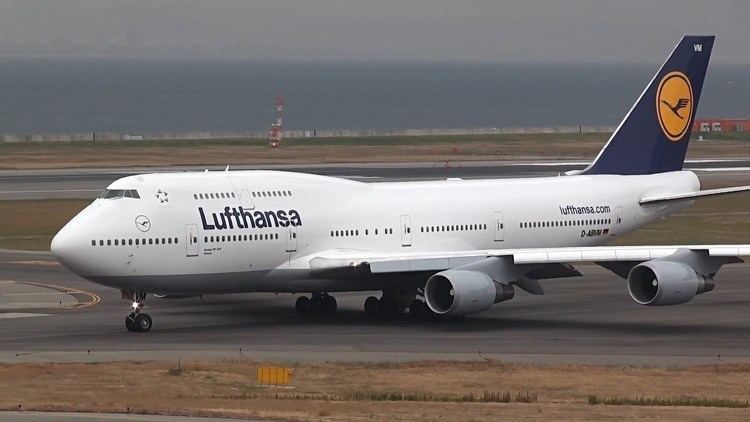 Boeing 747-400 Lufthansa Boeing 747400 DABVM Takeoff KIXRJBB YouTube