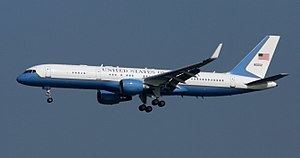 Boeing C-32 httpsuploadwikimediaorgwikipediacommonsthu