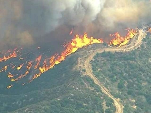 Bogart Fire media10newscomphoto20160830bogartfirerive