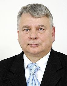 Bogdan Borusewicz httpsuploadwikimediaorgwikipediacommonsthu