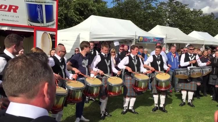 Boghall and Bathgate Caledonia Pipe Band Boghall amp Bathgate Caledonia Pipe Band Drum Fanfare 2015 World