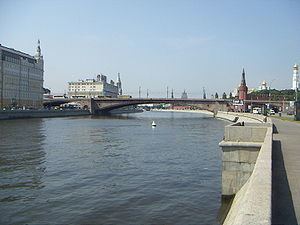 Bolshoy Moskvoretsky Bridge httpsuploadwikimediaorgwikipediacommonsthu