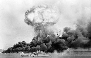 Bombing of Darwin httpsuploadwikimediaorgwikipediacommonsthu