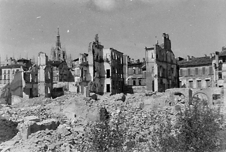 Bombing of Milan in World War II