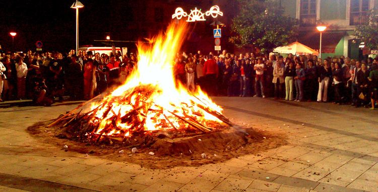 Bonfires of Saint John Festival of San Juan in Alicante Spain Go 4 Travel Blog