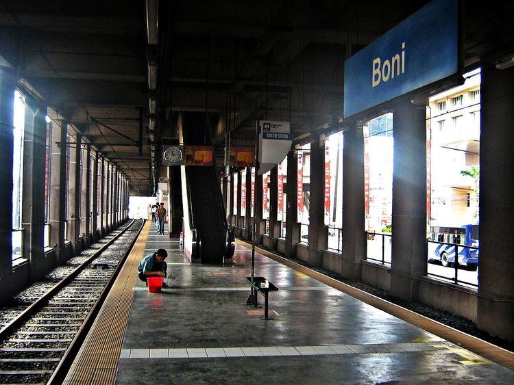 Boni MRT Station