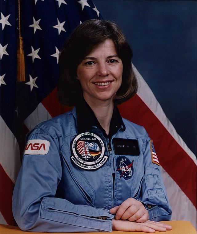 Bonnie J. Dunbar Astronaut Bonnie J Dunbar STS89 Mission Specialist