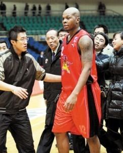 Bonzi Wells Former NBA Player Bonzi Wells Released by Shanxi Zhongyu Club