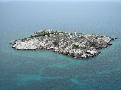 Booby Island (Queensland) httpsuploadwikimediaorgwikipediacommonsthu