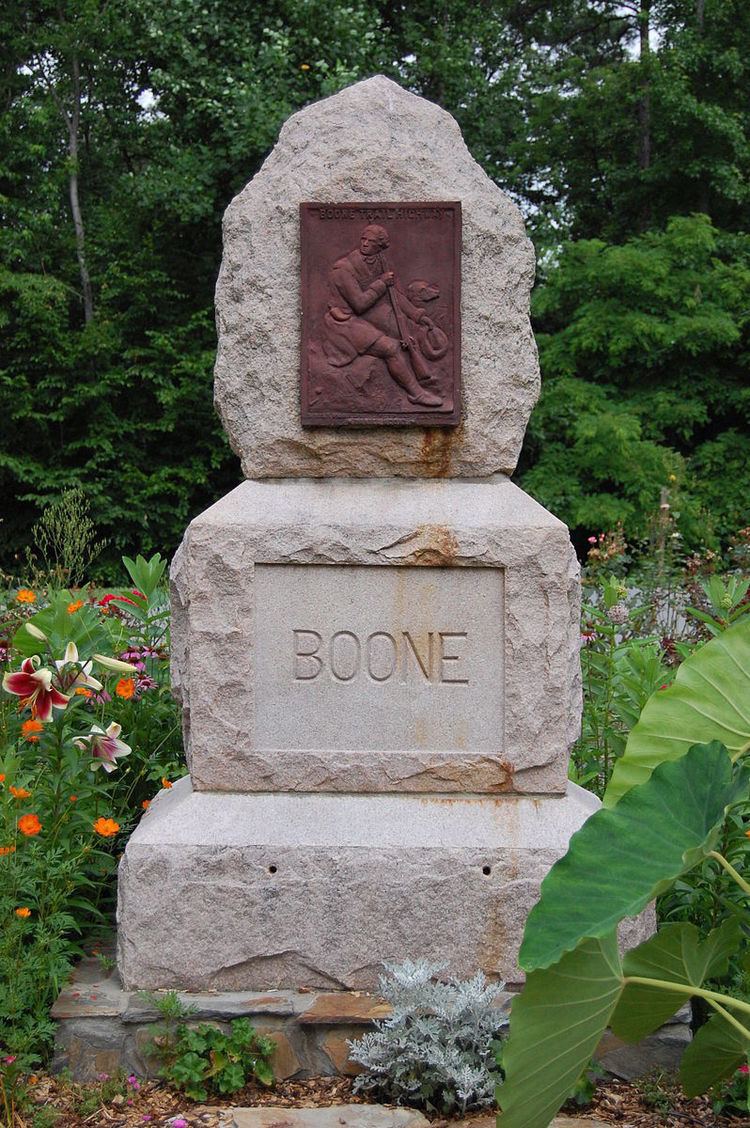 Boone's Cave Park