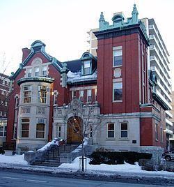 Booth House (Ottawa) httpsuploadwikimediaorgwikipediacommonsthu