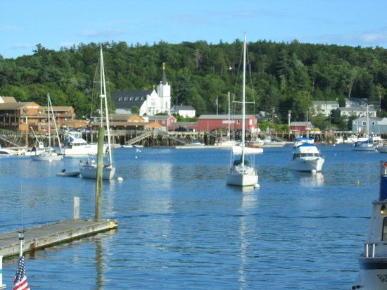 Boothbay Harbor, Maine httpsmediacdntripadvisorcommediaphotos01