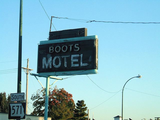 Boots Court Motel