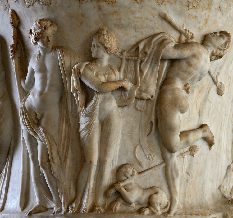 Borghese Vase Borghese vase Detail Dionysus Ariadne and dancing satyr Paris