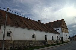 Borotice (Znojmo District) httpsuploadwikimediaorgwikipediacommonsthu