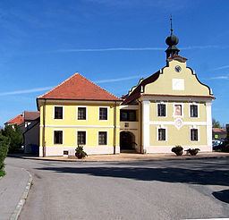 Borovany (České Budějovice District) httpsuploadwikimediaorgwikipediacommonsthu
