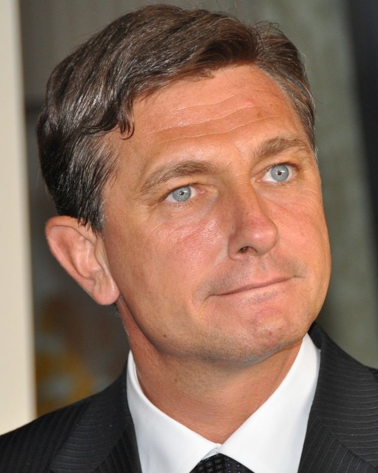 Borut Pahor SD Officially Puts Forward Pahor as Presidential Candidate