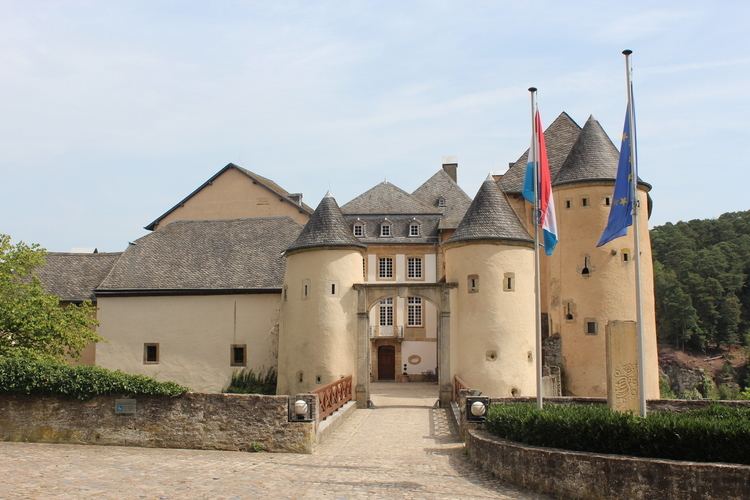 Bourglinster Castle FileBourglinster Castle 201208 BJPG Wikimedia Commons