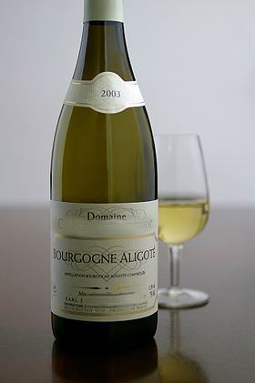 Bourgogne Aligoté AOC httpsuploadwikimediaorgwikipediacommonsthu